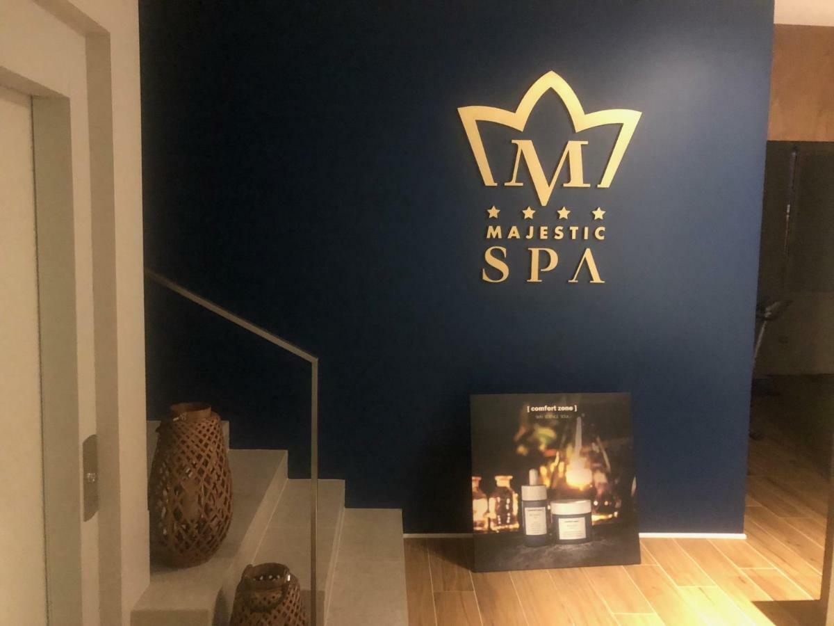Majestic Beach Hotel & Wellness Bibione Exteriör bild