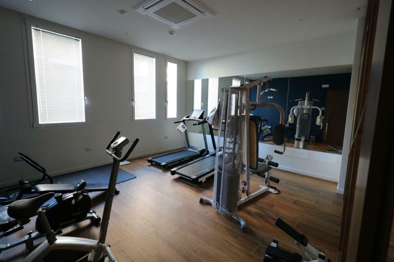 Majestic Beach Hotel & Wellness Bibione Exteriör bild