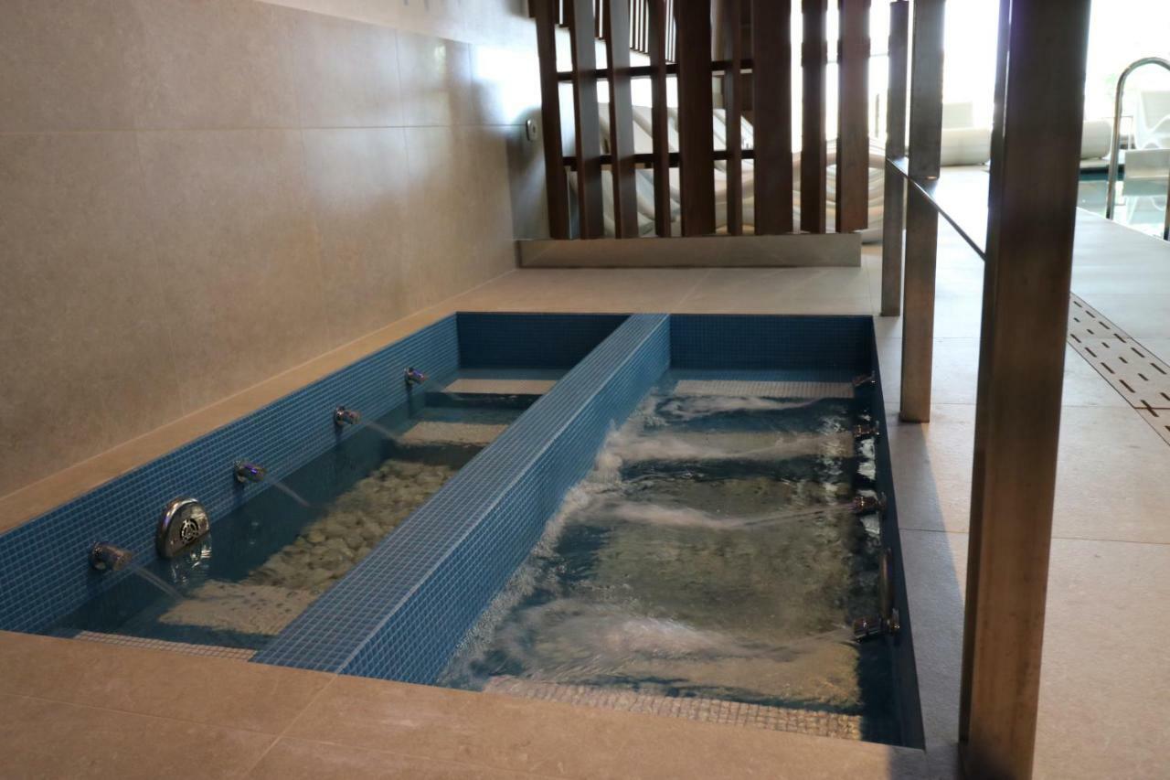 Majestic Beach Hotel & Wellness Bibione Exteriör bild