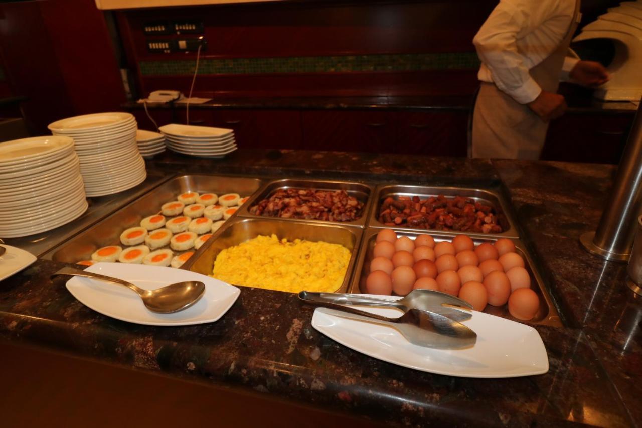 Majestic Beach Hotel & Wellness Bibione Exteriör bild